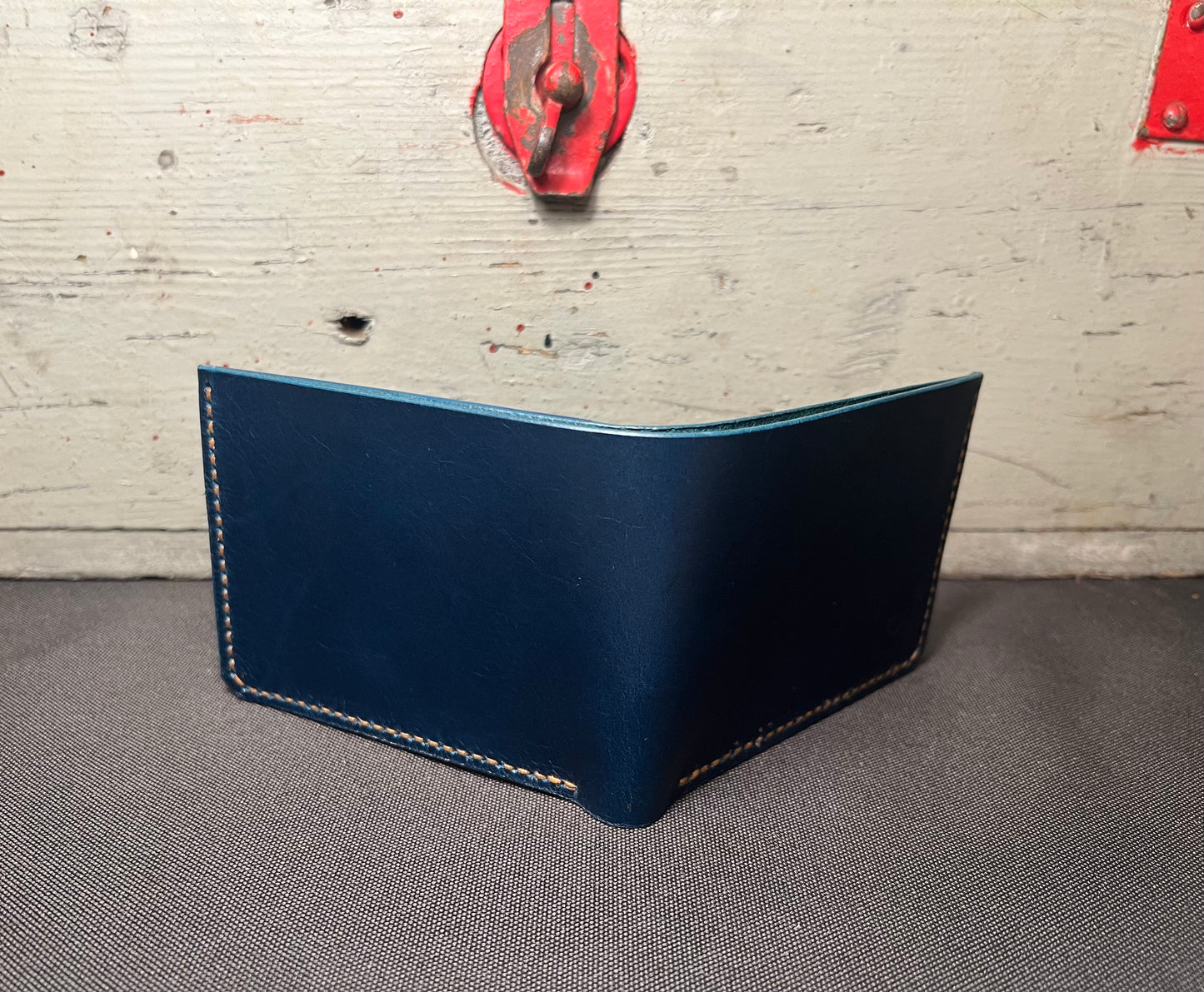 "THE DEPOSIT" GEN. 2 - BLUE BUTTERO (L)